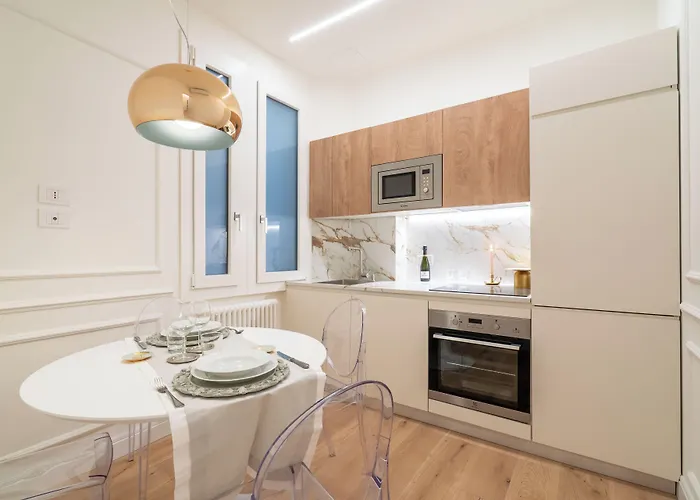 بيت ضيافة Maison Ginori Guelfa فلورنس